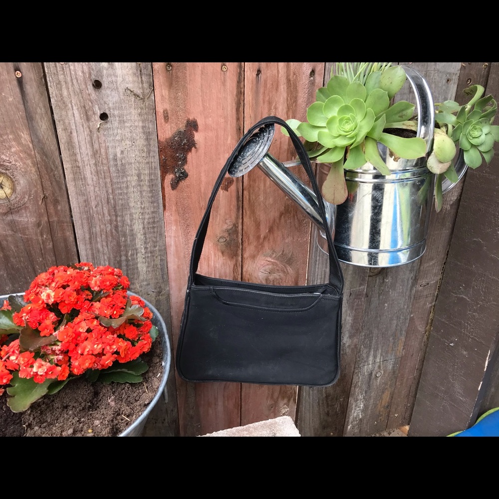 Purse - Picture 3 of 3